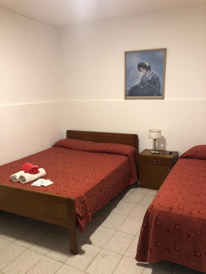 Hotel San Carlos Buenos Aires Eksteriør billede